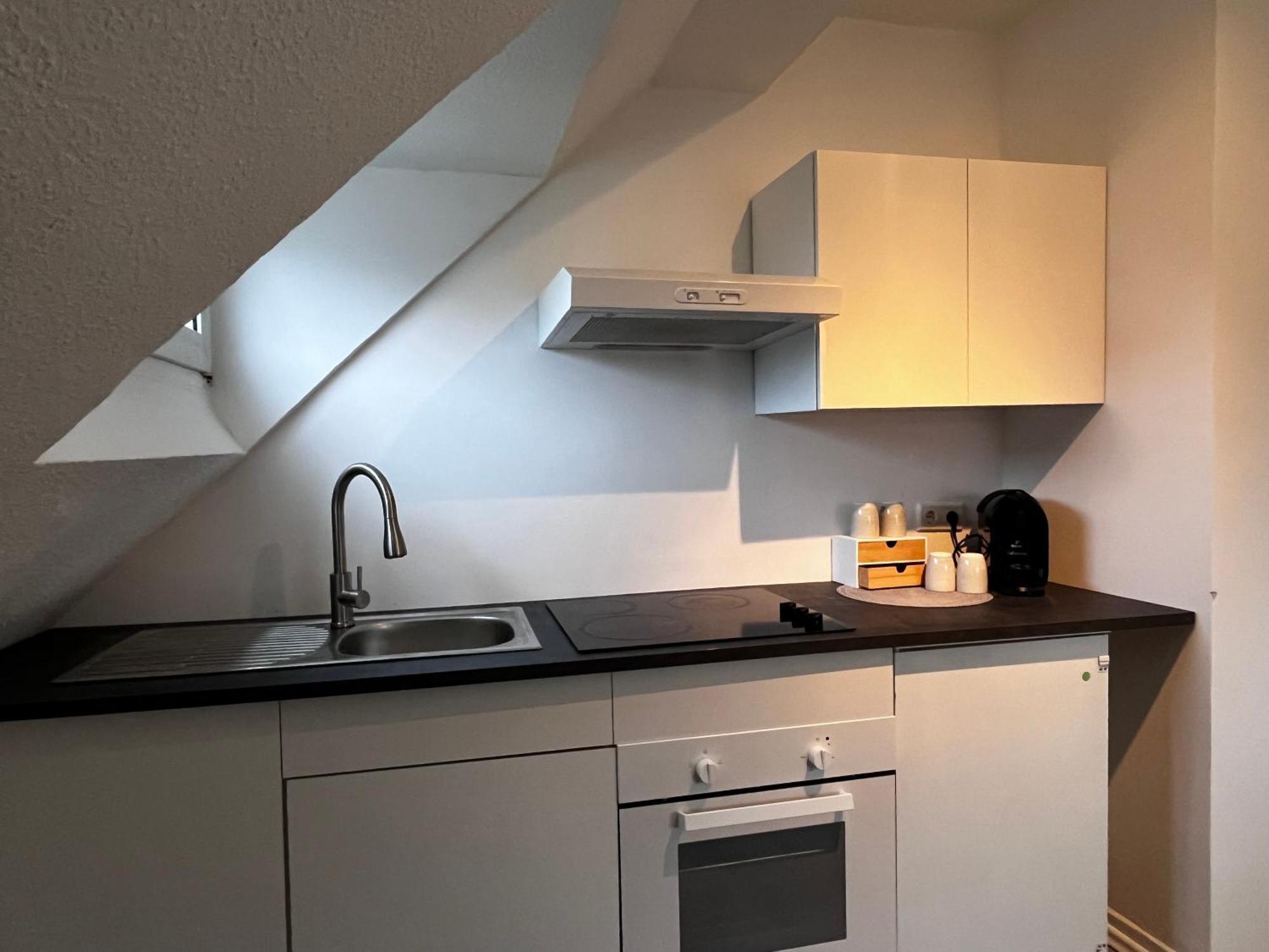 Flattyone Ruhrgebiet - Schlafkomfort Und Anbindung - Neu Renoviert Bochum Eksteriør bilde